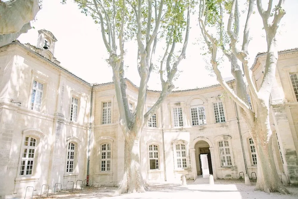 Hotel Cloitre Saint Louis Aviñón