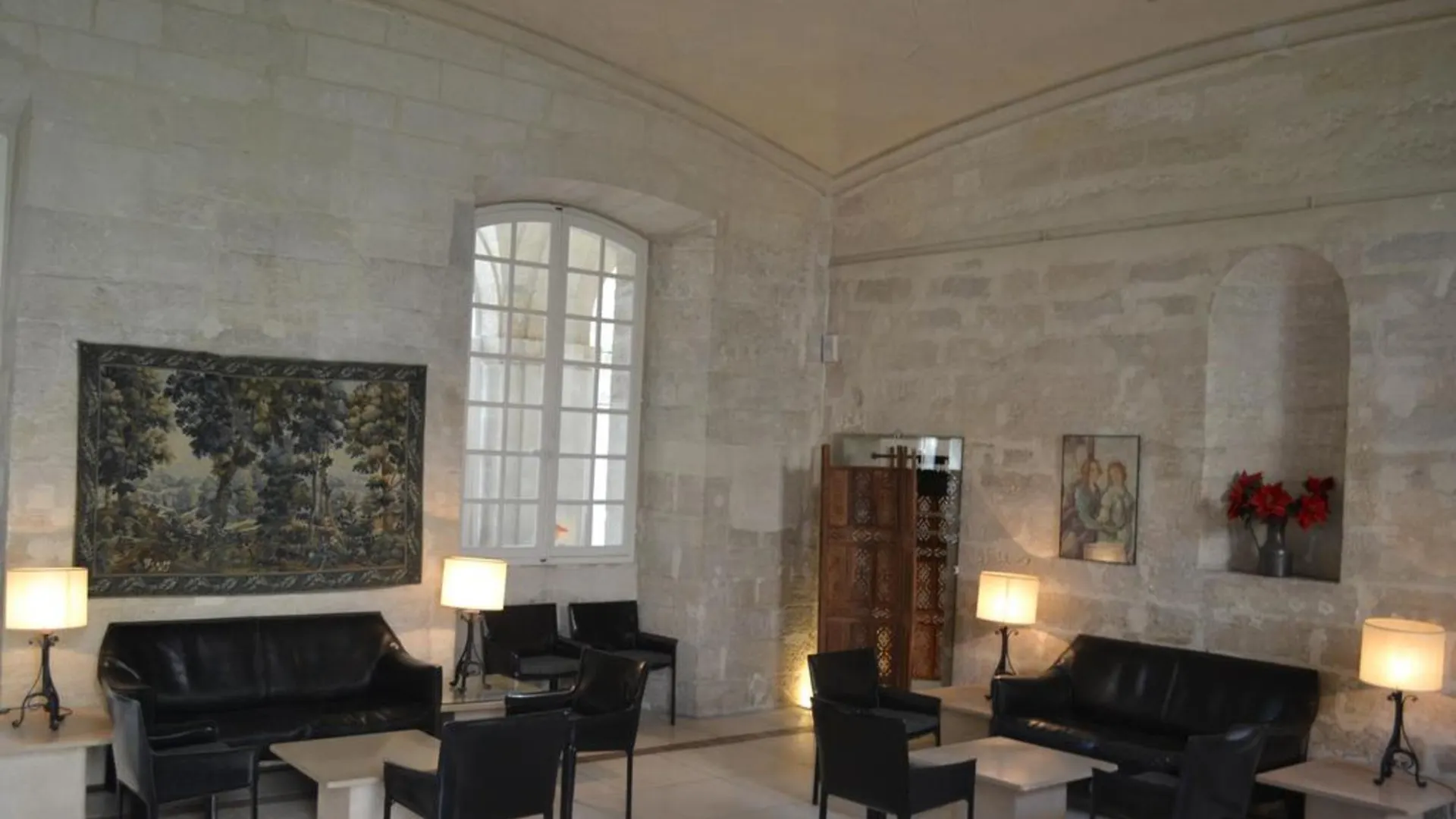 Hotel Cloitre Saint Louis Avinyon Fransa